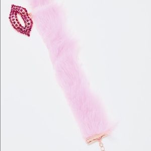Fuzzy Kisses Choker [DOLLSKILL]